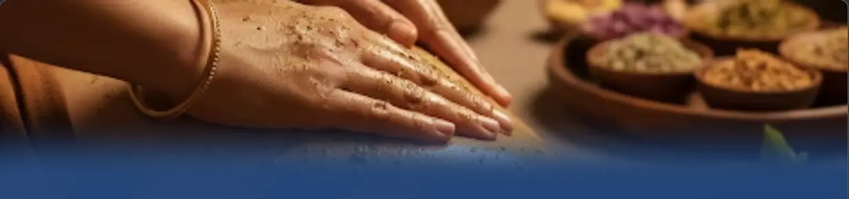 Trattamento ayurvedico con erbe e spezie
